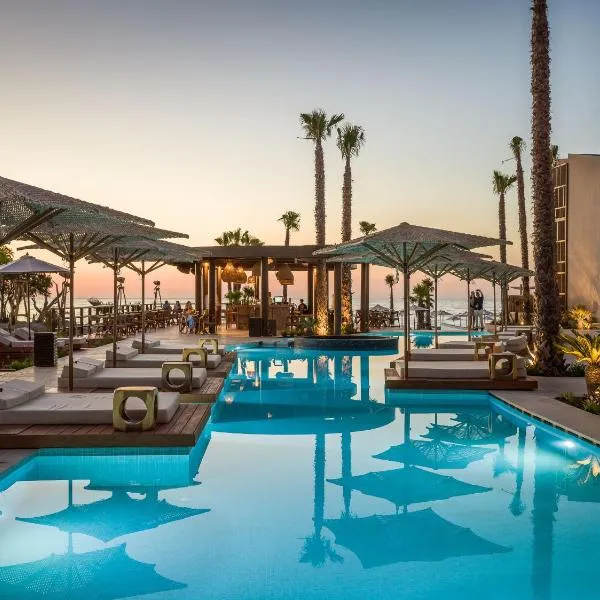 Nalu Resort & SPA Adults Only Hotel, hotel v destinaci Adelianos Kampos