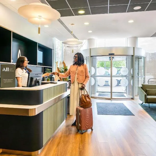 Novotel Paris 17, Hotel in Paris