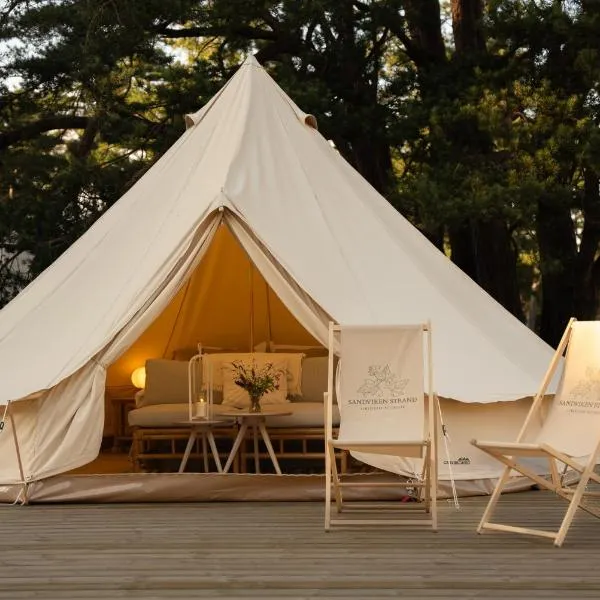 Sandvikens Strandby, hotel in Katthammarsvik