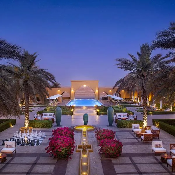 Aldhafra Desert Resort, Vignette Collection by IHG, hotel di Madīnat Zāyid