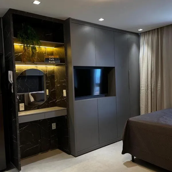 Estúdio novo com mobília completa, hotel in Barreiras