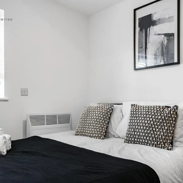 Bright Studio with En-suite & Kitchenette A4 - Norwood Junction, hotel in Norwood