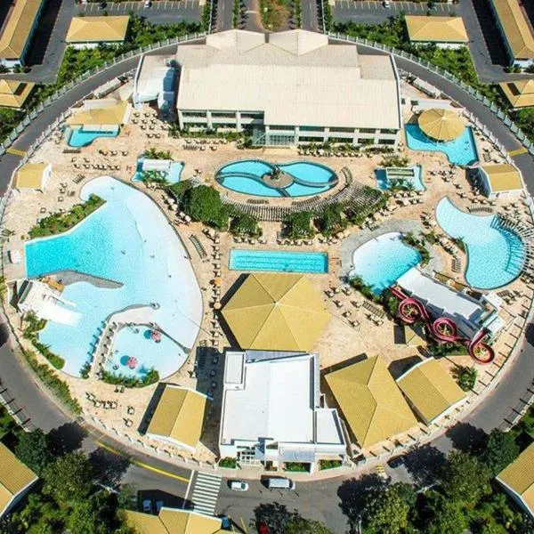 Viesnīca Lacqua diRoma - Piscina de Ondas Exclusiva pilsētā Kaldasnovasa