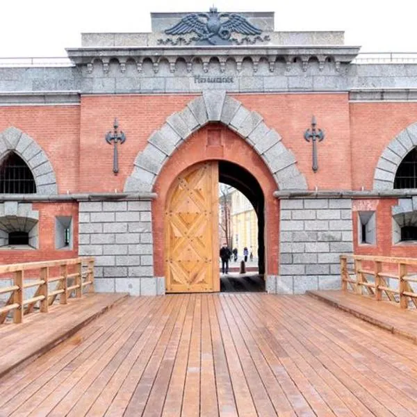 Picturesque apartment into antique fortress, hotel in Daugavpils