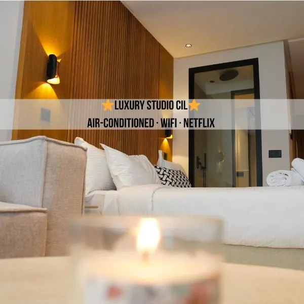 Modern Studio with Balcony - Prime Location，位于卡萨布兰卡的酒店