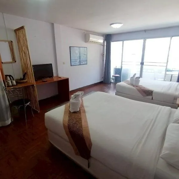 七岩海滨酒店,位于七岩的酒店