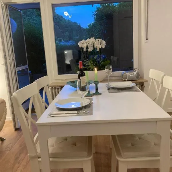 Geräumige Wohnung bei Basel, ξενοδοχείο σε Grenzach-Wyhlen