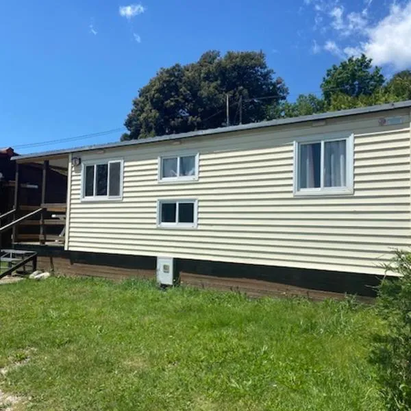 Camping Morunys, hotel in Sant Llorenc de Morunys