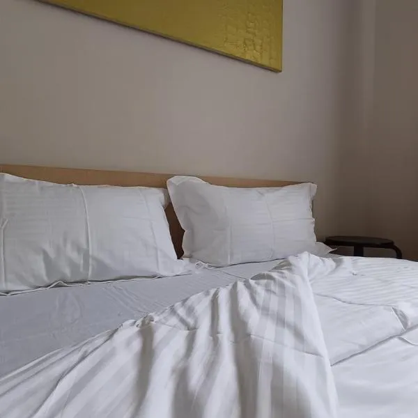 Уютный дом на 6 гостей рядом с Аквапарком, СитиШоппинг, hotel in Aktobe