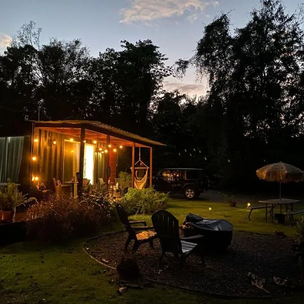 Glamping Mayaguez Just for 2, hotel en Mayagüez