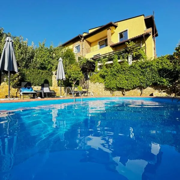 Province Stone House Varna, hotel in Varna City