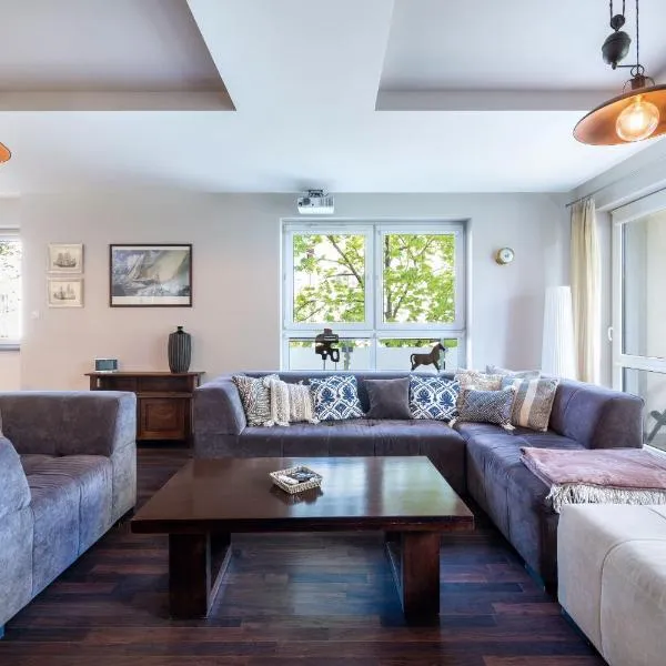 Baltic Breeze Lodge, hotel in Gdynia