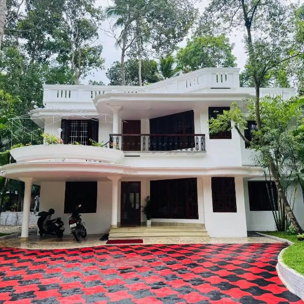 Niharika Homestay, hotel in Neyyāttinkara