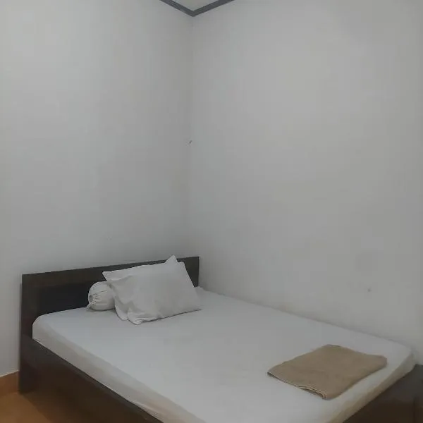 Labore Homestay, hotel i Waha