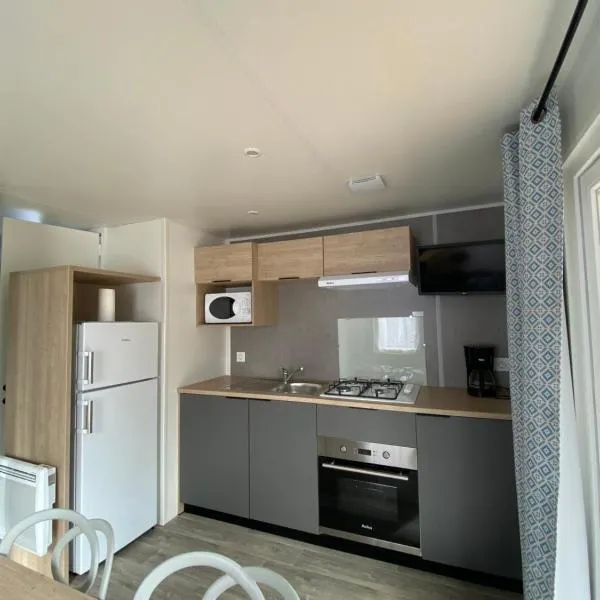 camping des crocs, hotel v destinaci Saint-Quentin-en-Tourmont