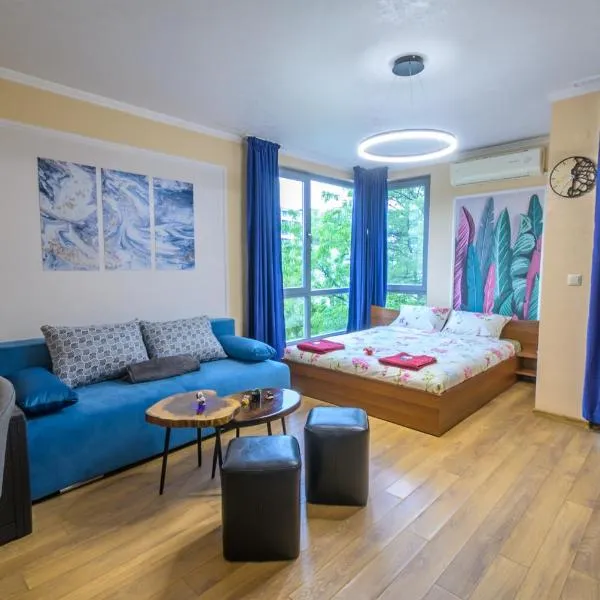 Comfy & Chic Apartment , SWU , FREE Parking, hotel v destinaci Blagoevgrad