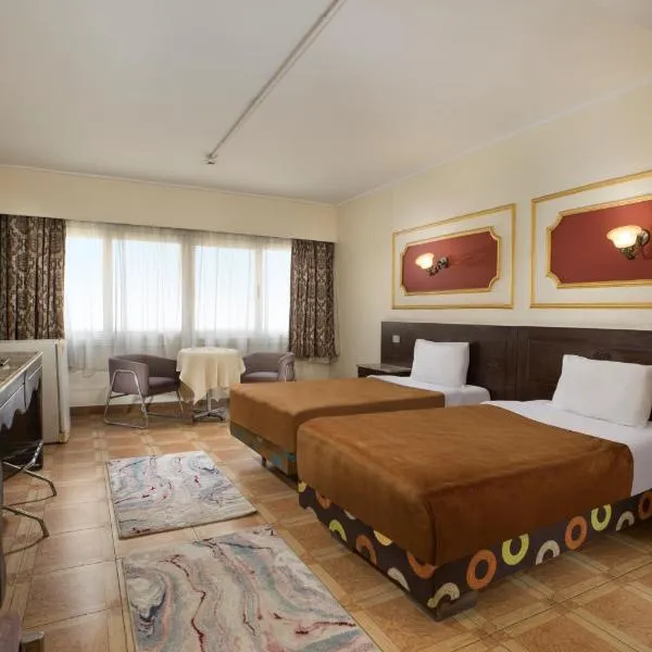 Kanzy Hotel Cairo，位于开罗的酒店