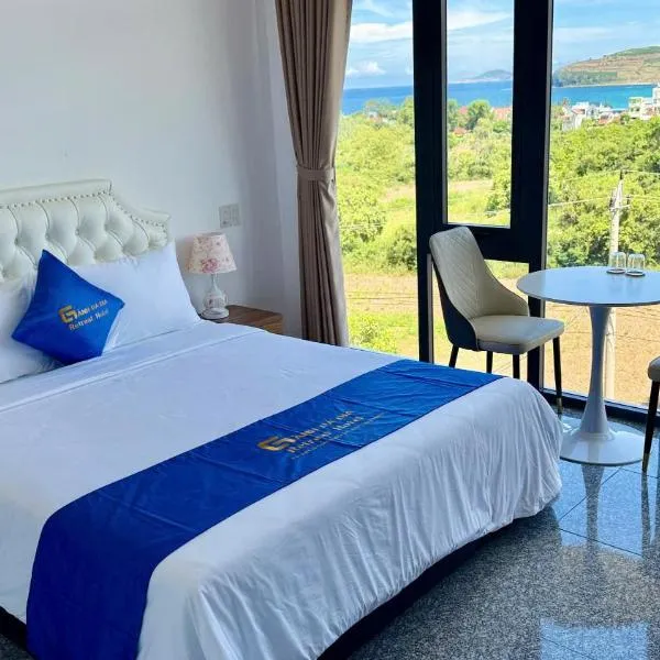 Gành Đá Đĩa Retreat Hotel, hôtel à Tuy An