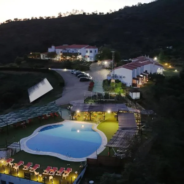 Complejo Los Veneros, hotel in Santa Ana la Real