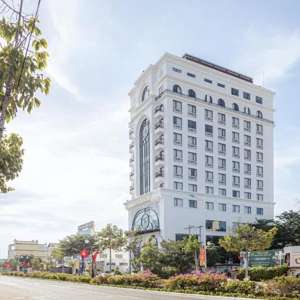 Grand Luxury Hotel Ninh Chử, hotel a Thôn Mỹ Phước