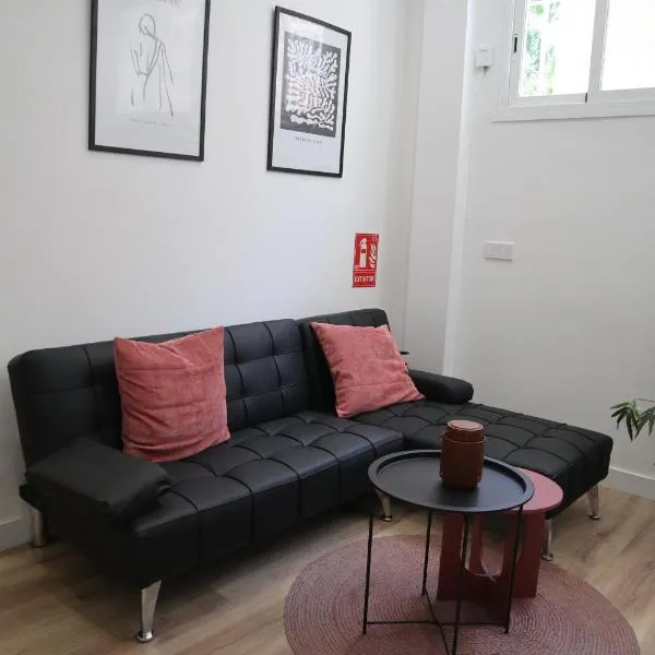 Nice apartment in Madrid B2, hotel en Madrid