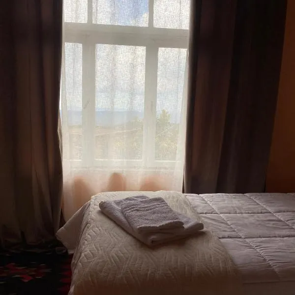 Vila Llulla, hotel in Krujë