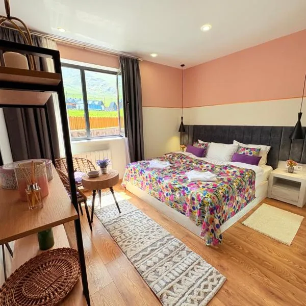 Devdaraki Apartments N 113, ξενοδοχείο σε Kazbegi