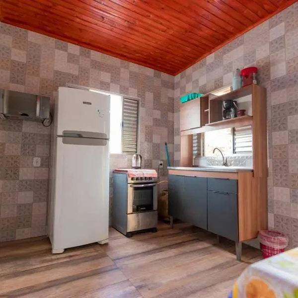 Apartamento Segundo andar Confortável!, hotel v destinaci Uruguaiana