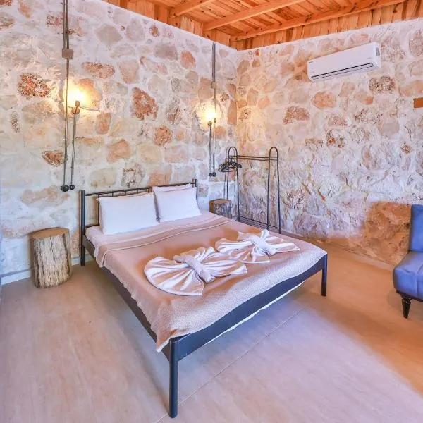 Bademlique Stone Rooms, hotel u gradu Kaš