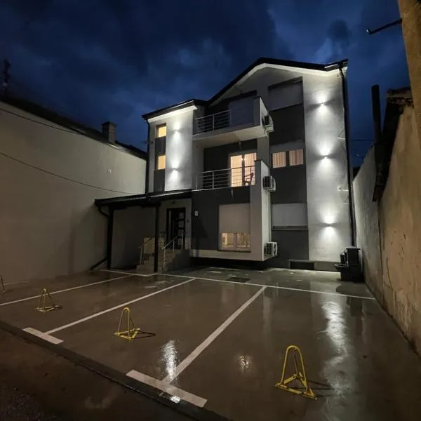 S&M apartman FREE PARKING, hotel in Vranje