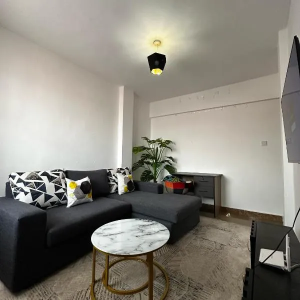 Nano Cozy Homes -1 Bedroom with lift - TRM Drive, ξενοδοχείο στο Ναϊρόμπι