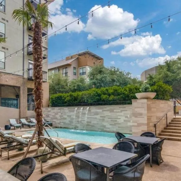 Cozy 1,100sf apartment in the heart of Legacy, hôtel à Plano