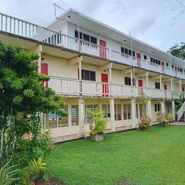 Dave Parker Eco Lodge Hotel, hotel di Apia