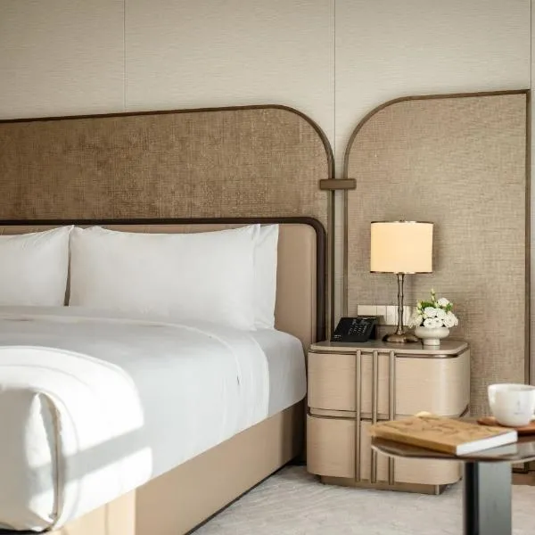 InterContinental Wuxi Taihu New City by IHG, hotel in Wuxi