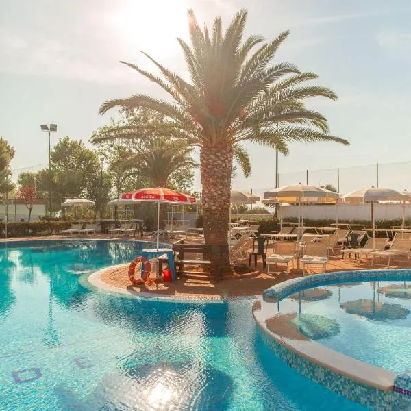 Residence Camping Atlantide, מלון בFaccia di Trippa