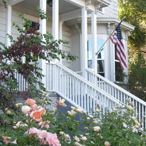 Yosemite Rose Bed and Breakfast, ξενοδοχείο σε Groveland