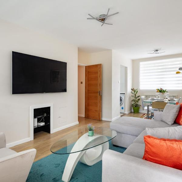 2Bdr Apt Steps to Battersea Park, Londres