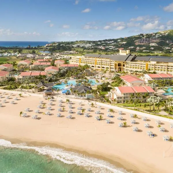St Kitts Marriott Beach Resort, Casino & Spa, hotel en Frigate Bay
