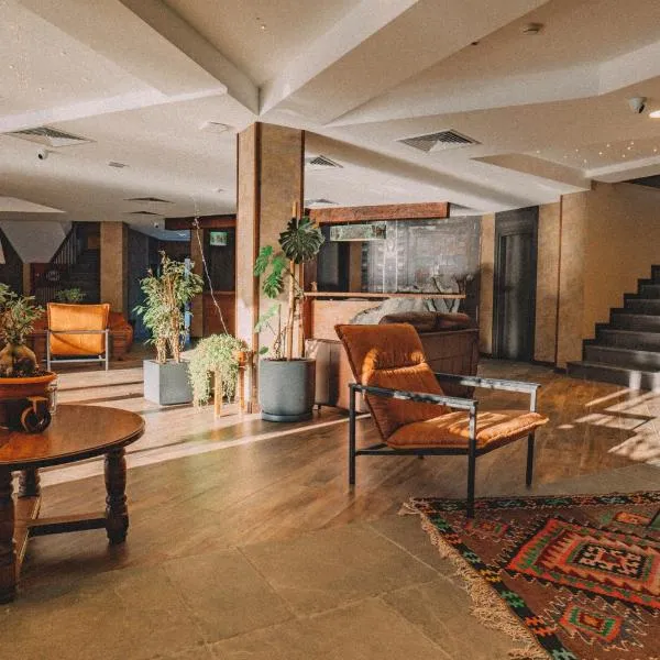 Lilat Hotel, ξενοδοχείο στη Μέστια