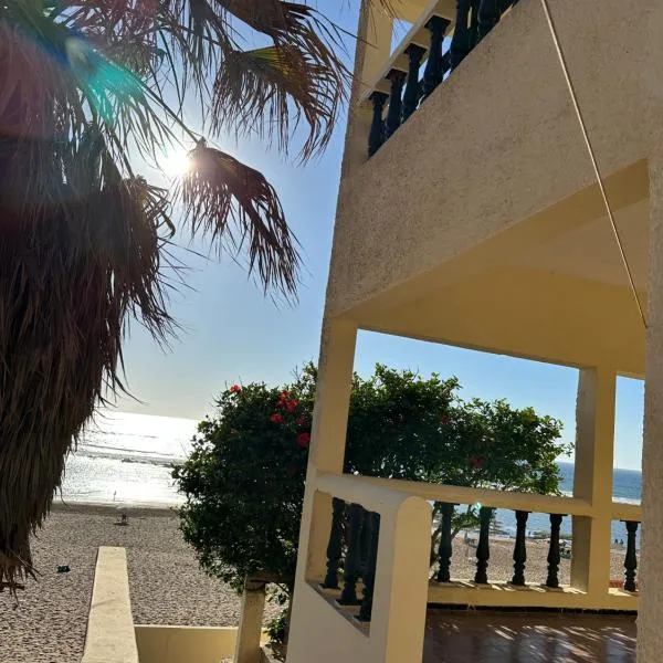 Villa Jouhara, Accès Privé Mer, hôtel à Moulay Bousselham