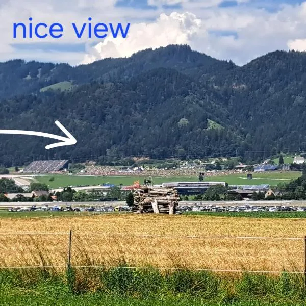 Camping Kaltenbrunner 64m2 Stellfläche, hotel en Spielberg