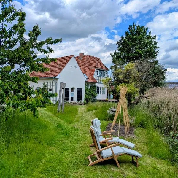 Forsthaus Lelkendorf / Ferienwohnung, hotel in Lelkendorf