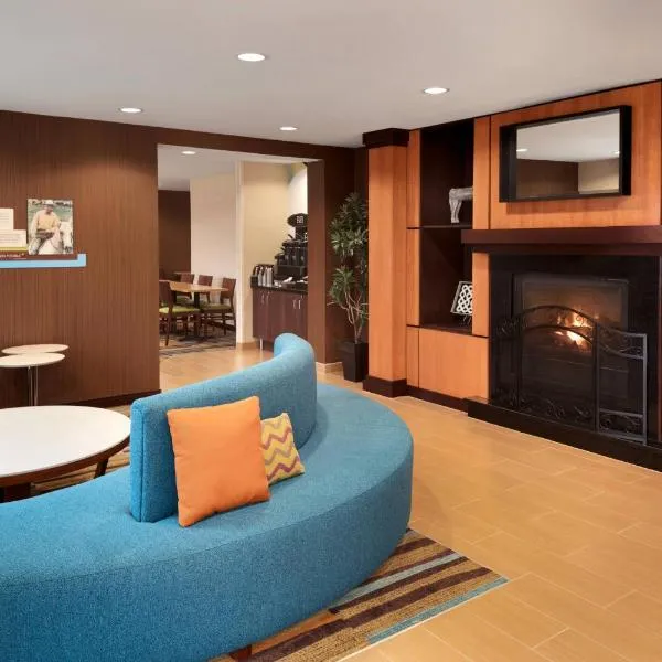 Fairfield Inn & Suites Minneapolis Bloomington/Mall of America, hôtel à Bloomington