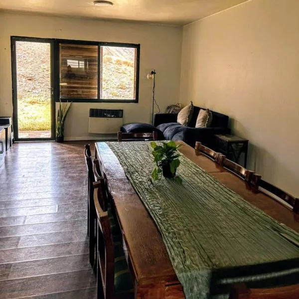 Los penitentes, edificio juncal dpto 1 – hotel w mieście Los Penitentes