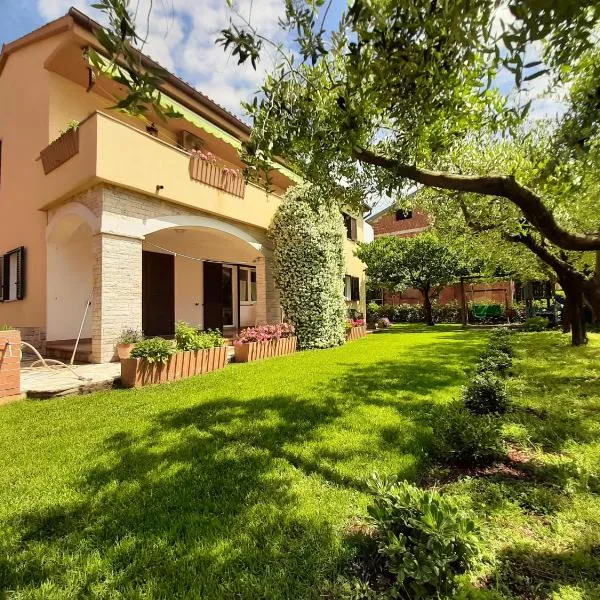 Apartments Mirella โรงแรมในโนวิกราด อิสเตรีย