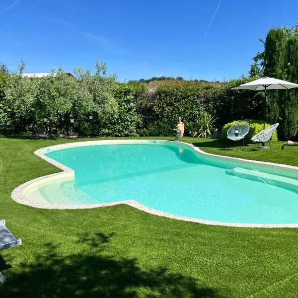 Relaxing farmhouse, מלון בסאן מרינו