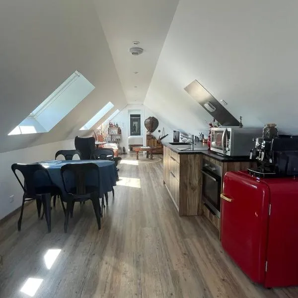 Le repaire des trois singes、Brésilleyのホテル