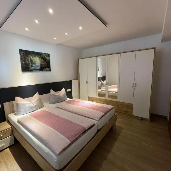 Ferienwohnung M Keller, Hotel in Hollfeld