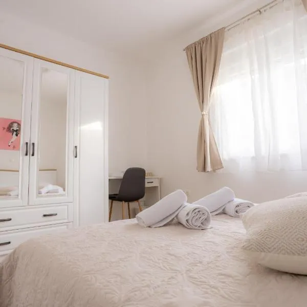 Apartman "Matkovi dvori" Blace, hotel v destinaci Blace