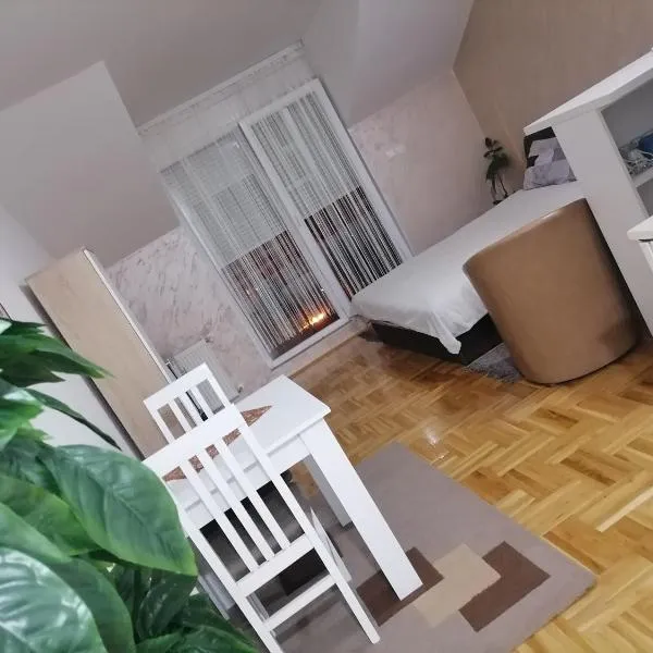Apartman Jaca, hotel en Požarevac